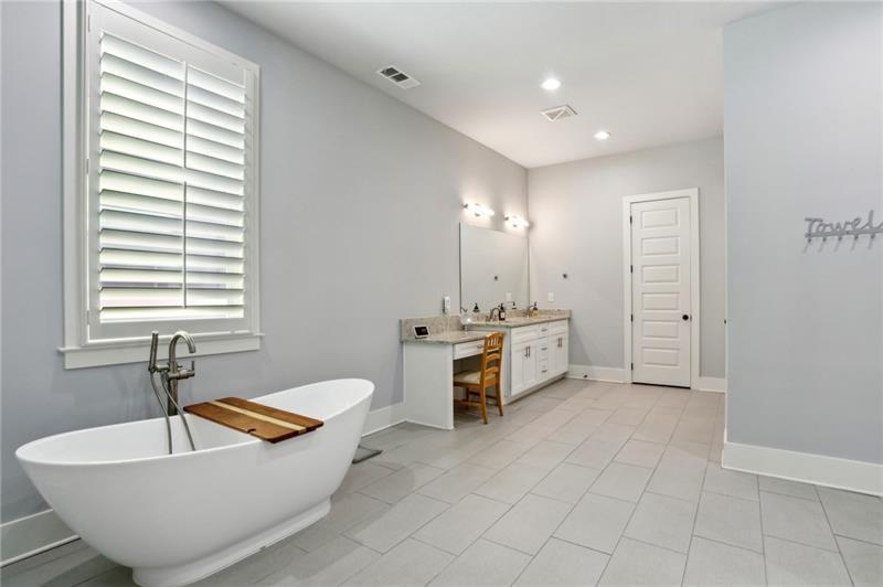 2020 Bixby Street, Atlanta, Georgia image 26
