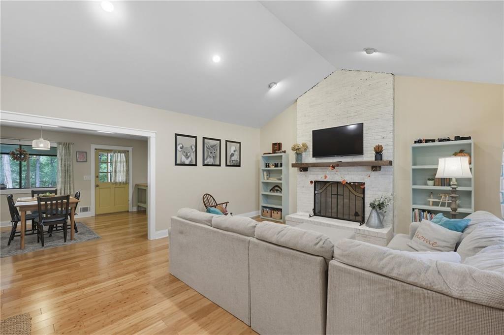 4466 Sardis Drive