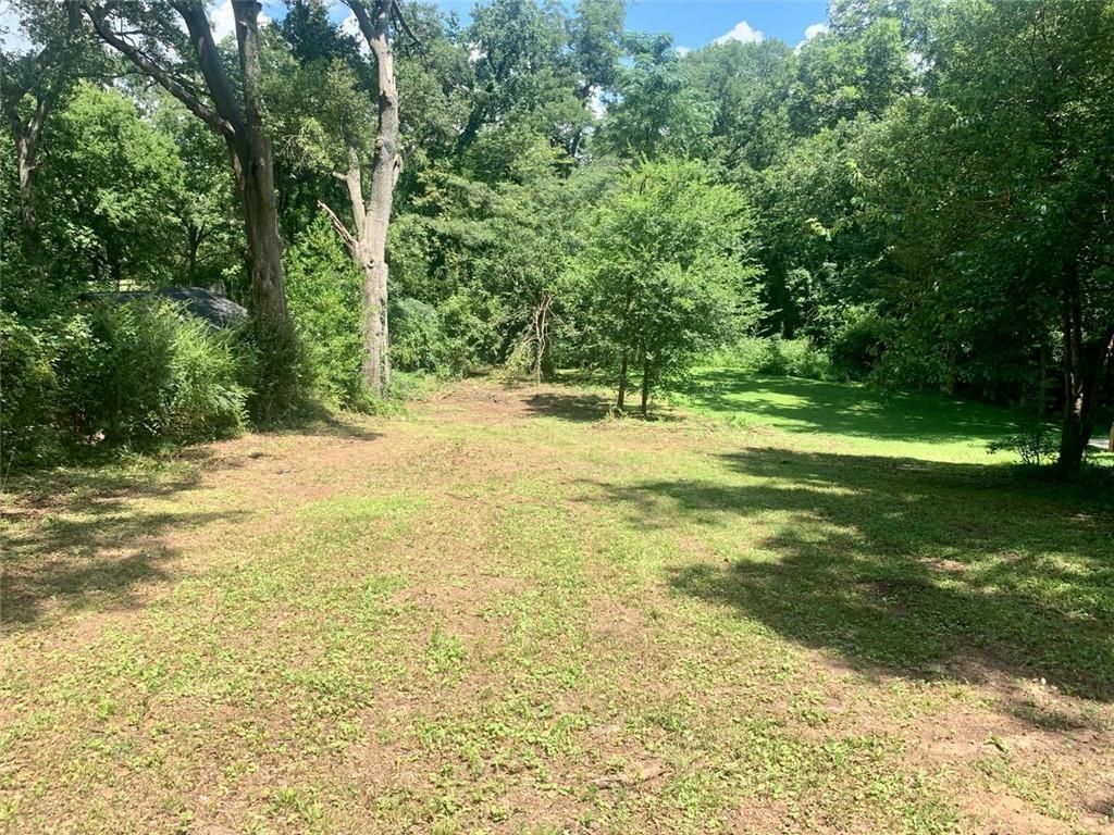 Photo of 695 Lexington Avenue SW, Atlanta, GA 30310 (MLS # 7786190)