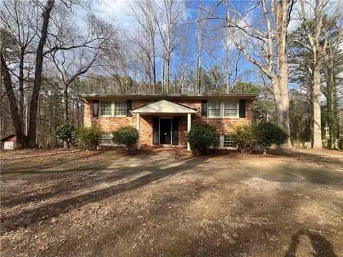 Homes For Sale - 65 Glenmar Drive<br/> Newnan, GA 30263