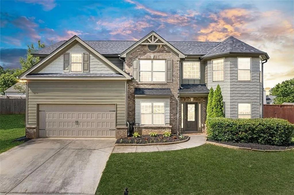 Perfect house in convenient location! Near Northeast Georgia Medical Center & Chateau Elan, easy access to I85. This beautiful home features 5 bedrooms and 3 bathrooms in Braselton's Liberty Estates swim/tennis community. Freshly painted walls, tall coffered ceilings and an oversized kitchen island. Open kitchen with a granite island and breakfast area, view to the family room. Oversized master suite with separate shower & tub and a large walk-in closet. A large multi-purpose loft space on upper floor. Guest bedroom and a full bath on main. Privately fenced backyard with a large outdoor entertaining space. Enjoy the private oasis near all of the excitement Braselton has to offer. Beautiful house, MUST SEE!