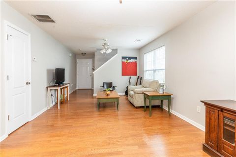 A home in Hiram