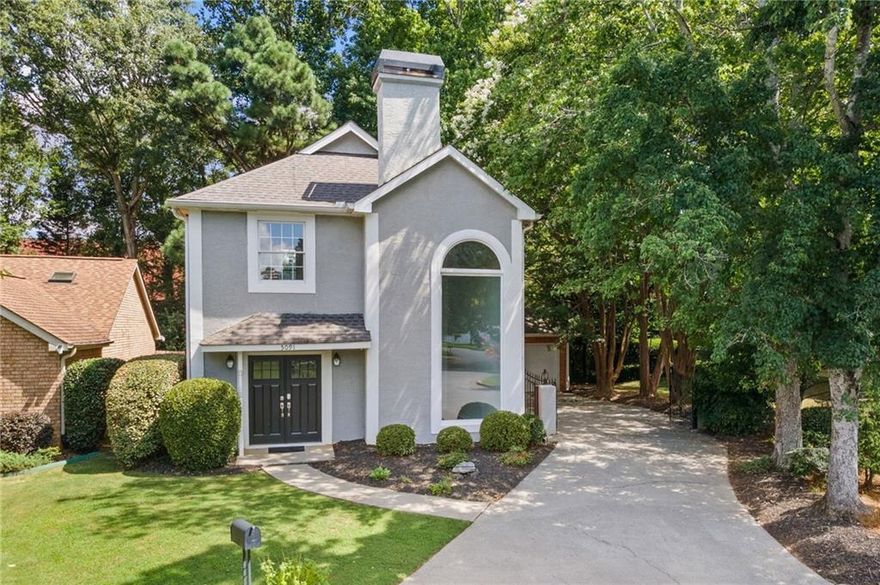 ...Only 5 minutes to Avalon and Downtown Alpharetta!! **Swim & Tennis Community!!** 
This beautifully updated home features brand-new hardwood-like floors and fresh paint throughout, offering a modern and inviting ambiance along with a whole house carbon filtered water system. 

*The impressive two-story family room boasts a massive fireplace, perfect for family gatherings and cozy nights. Large windows provide an abundance of natural light, enhancing the home's vibrant personality. 

Situated on a private cul-de-sac lot, this property combines tranquility and convenience. Don’t miss out on this incredible opportunity!  

Act fast—schedule your showing today and make this dream home yours!