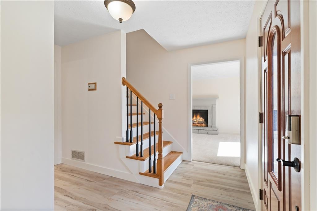 1274 W Wylie Bridge Rd