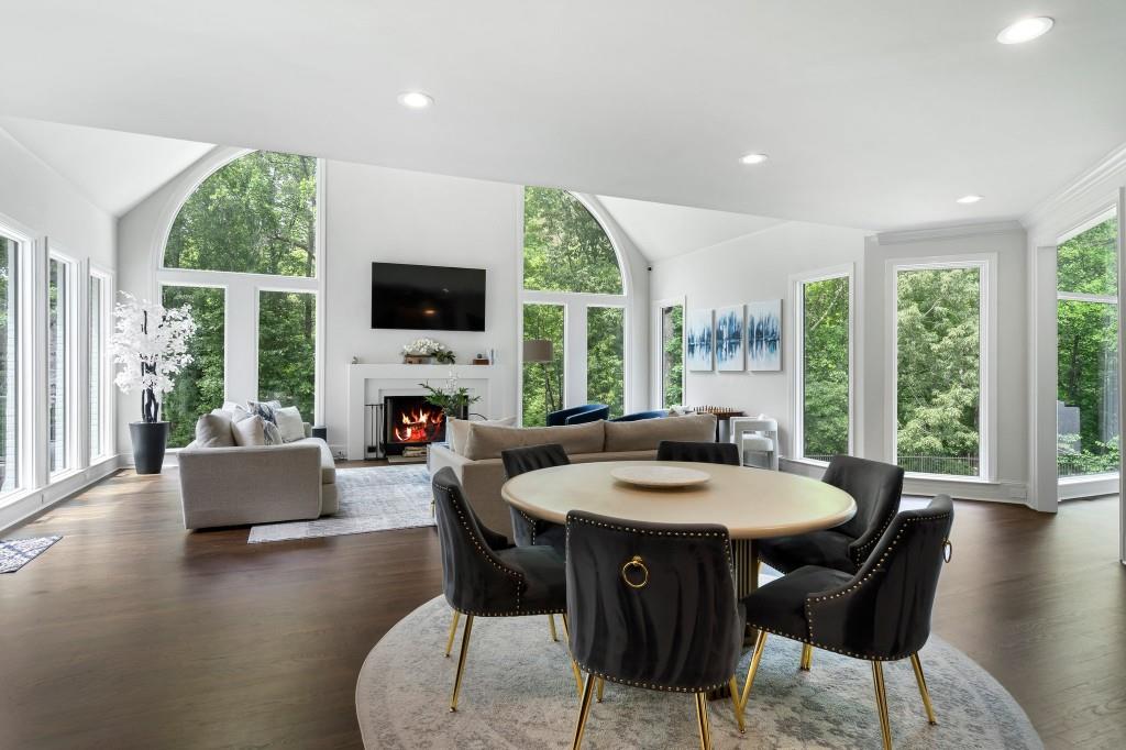 330 Longvue Court, Johns Creek, Georgia image 12