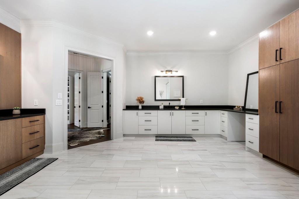 330 Longvue Court, Johns Creek, Georgia image 24