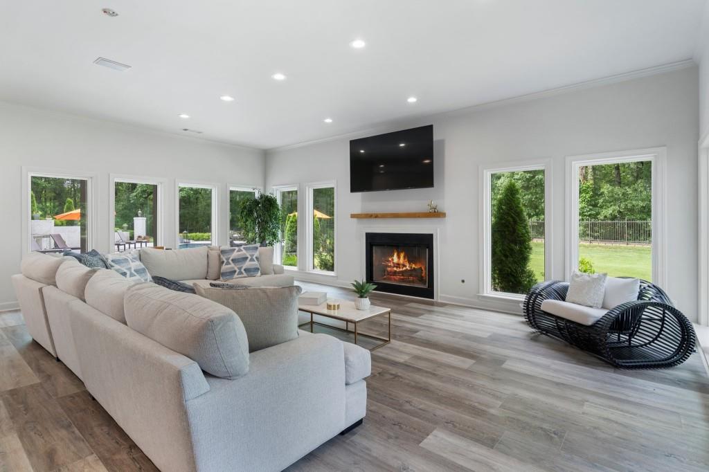 330 Longvue Court, Johns Creek, Georgia image 37