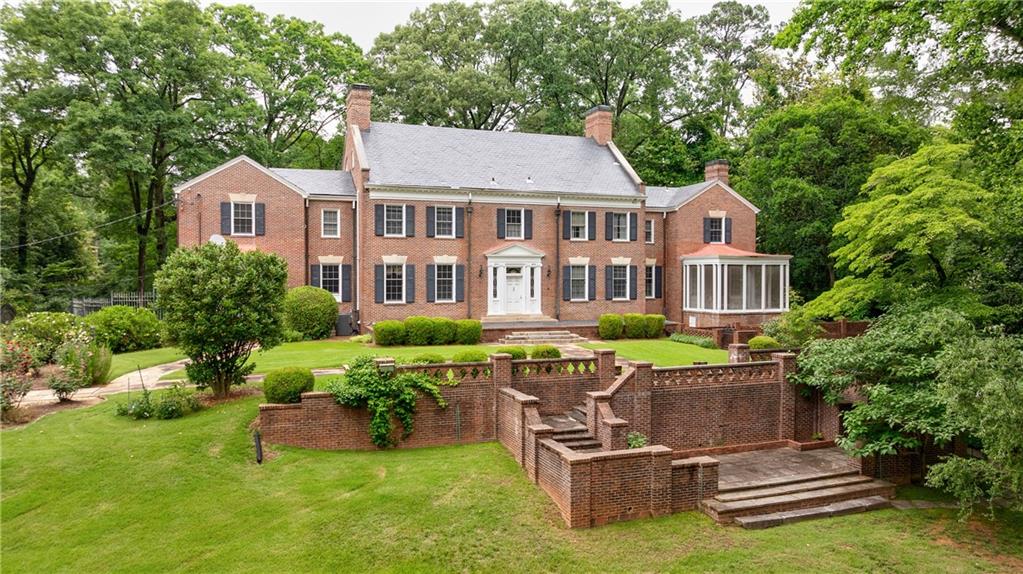 280 Blackland Road NW