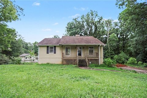 Homes For Sale - 1236 De Leon Court<br/> Clarkston, GA 30021
