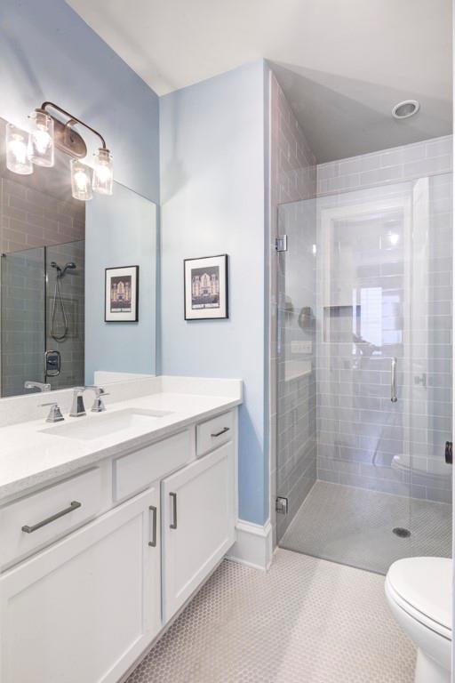 312 Stonemont Drive, Atlanta, Georgia image 6