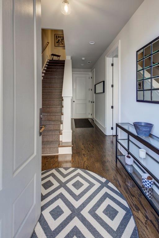 312 Stonemont Drive, Atlanta, Georgia image 3
