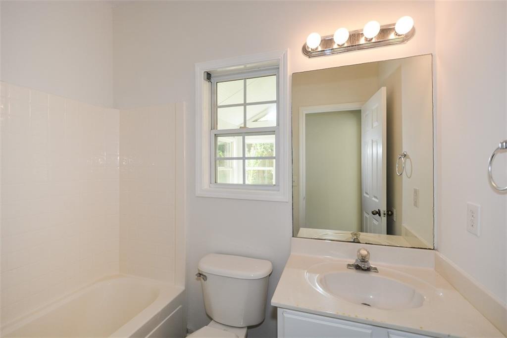 3239 Rose Petal Lane, Powder Springs, Georgia image 17