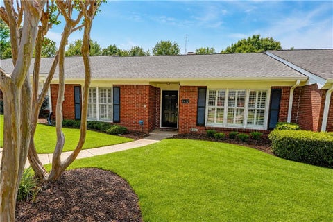 Condo For Sale - 6412 Deerings Lane<br/> Peachtree Corners, GA 30092