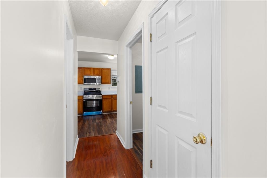 3448 Craggy Perch, Douglasville, Georgia image 9