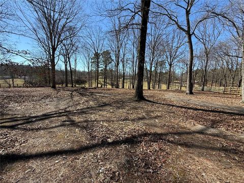 Vacant Land For Sale - 616 Breedlove Road<br/> Ball Ground, GA 30107