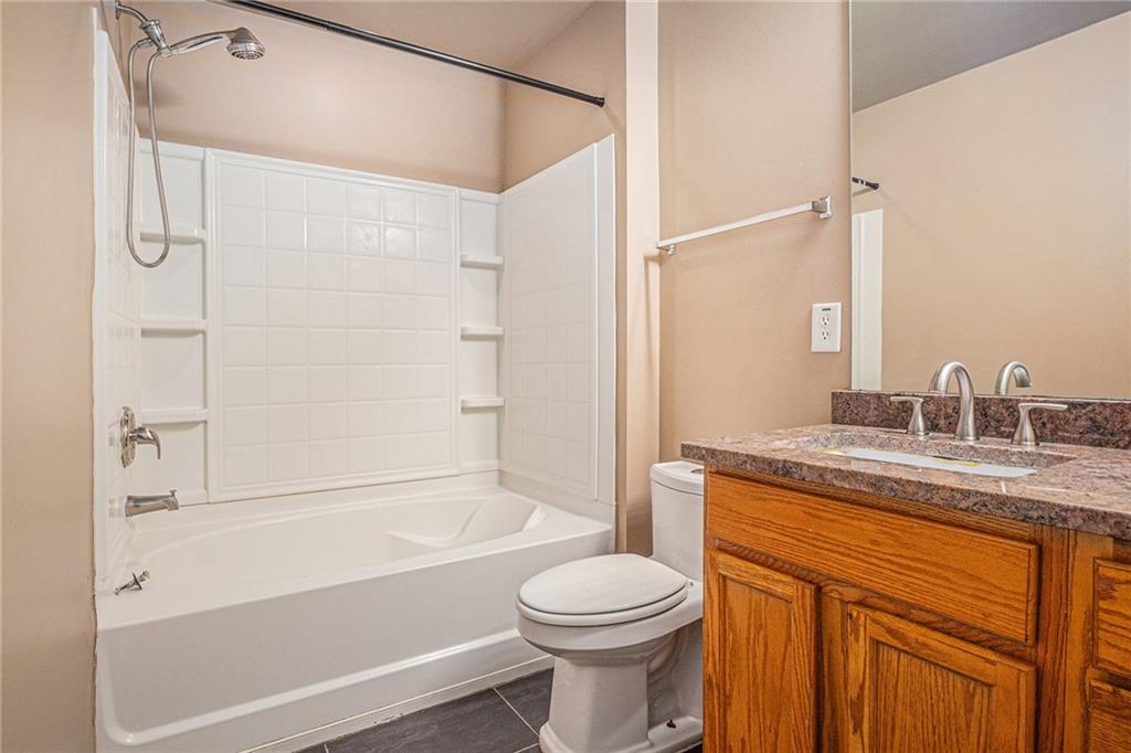 1684 Tailmore Lane, Lawrenceville, Georgia image 23