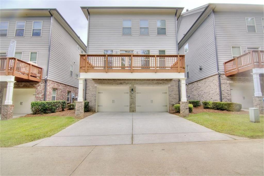 4440 Bellview Walk