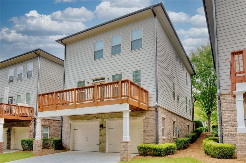 4440 Bellview Walk