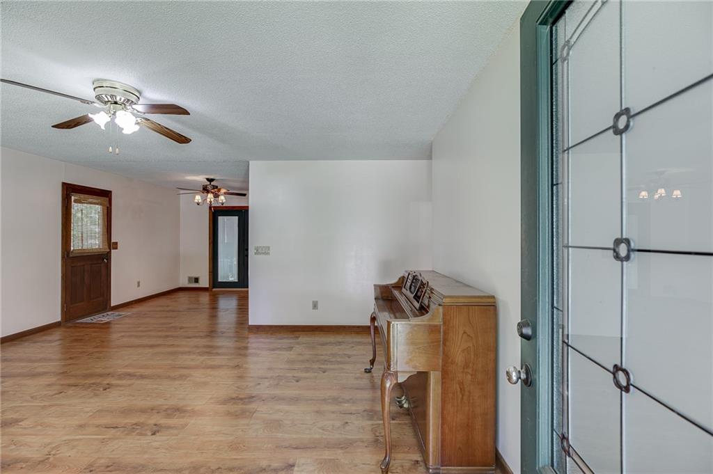 9625 Manor Lane