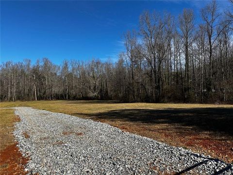 Vacant Land For Sale - Thurmond Road 8.64 Acres Road<br/> Cleveland, GA 30528