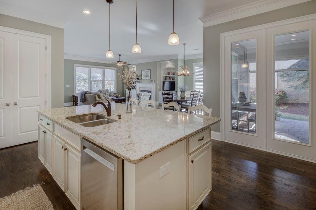 314 Lakeside Trace, Canton, Georgia image 9