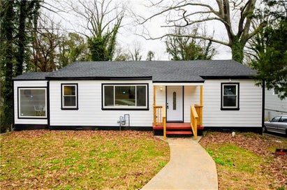 1350 Kenilworth Drive SW Atlanta GA 30310