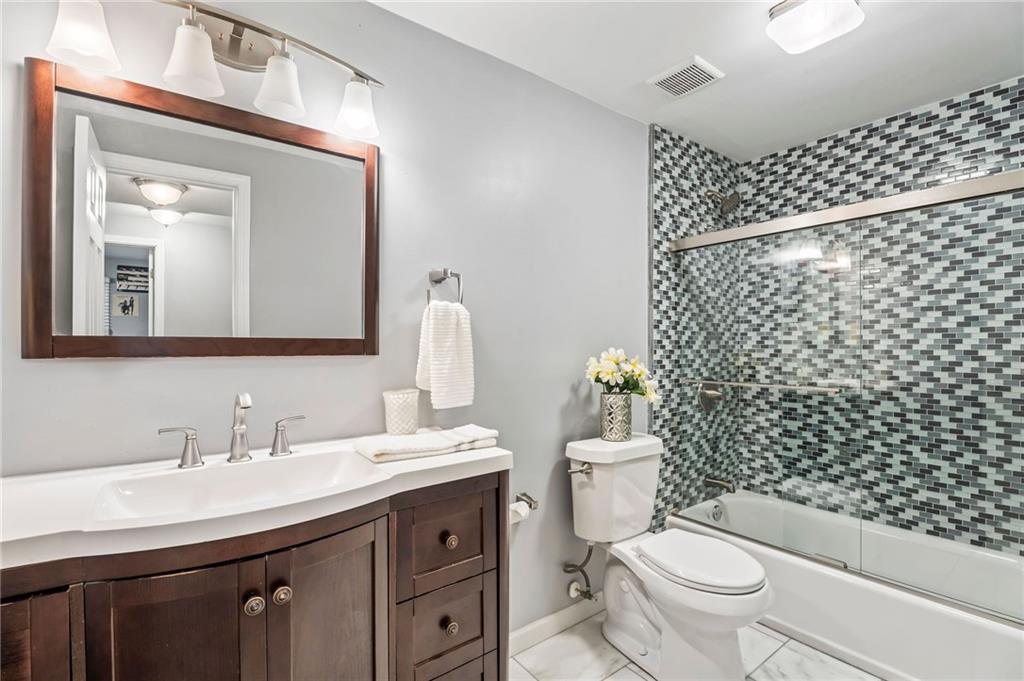 Easthampton - Residential