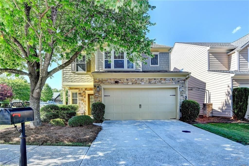 Photo of 2505 Thackery Court, Cumming, GA 30041 (MLS # 7729268)