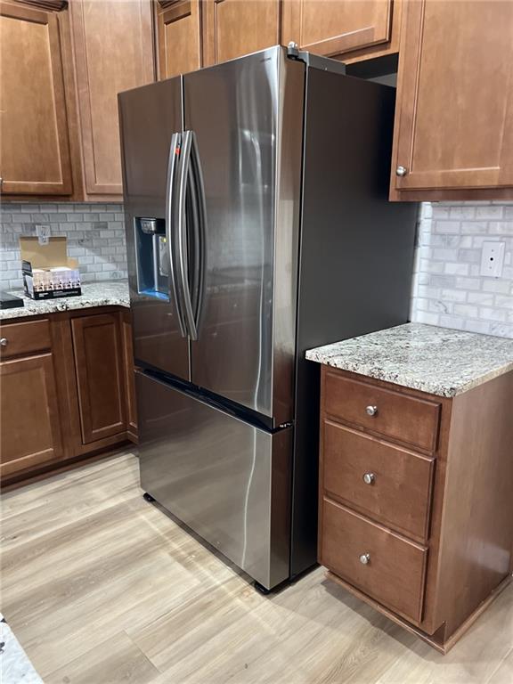 1806 Waters Edge Trail