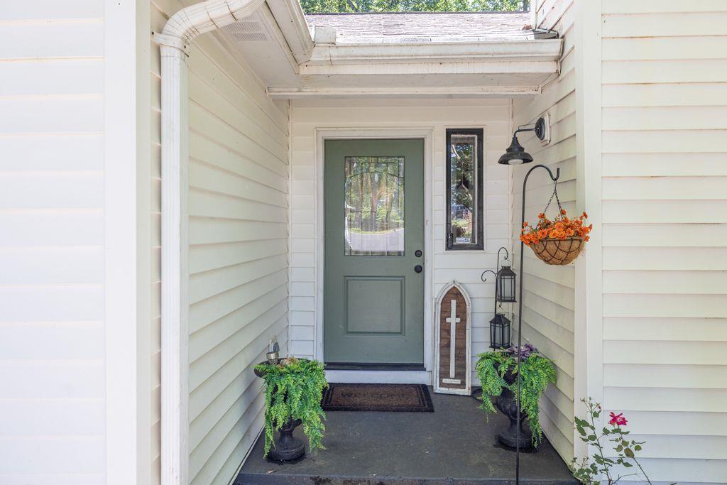 129 Ashwood Drive, Winder, Georgia image 6