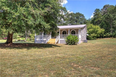 Homes For Sale - 450 Portland Road<br/> Aragon, GA 30104