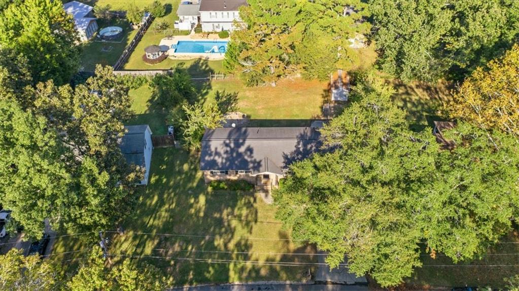 126 Morgan Drive NW