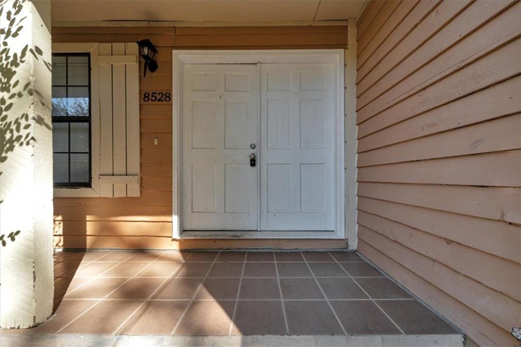 8528 POND RIDGE Court