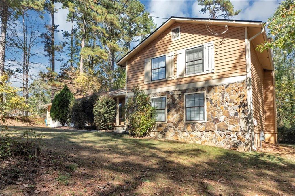 8528 POND RIDGE Court