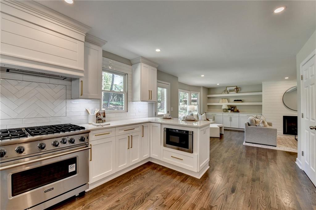 5567 Stapleton Drive, Dunwoody, Georgia image 22
