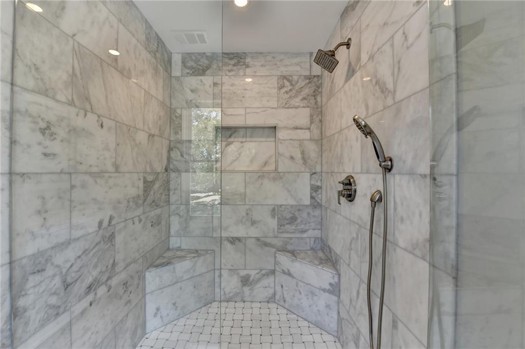 5567 Stapleton Drive, Dunwoody, Georgia image 48