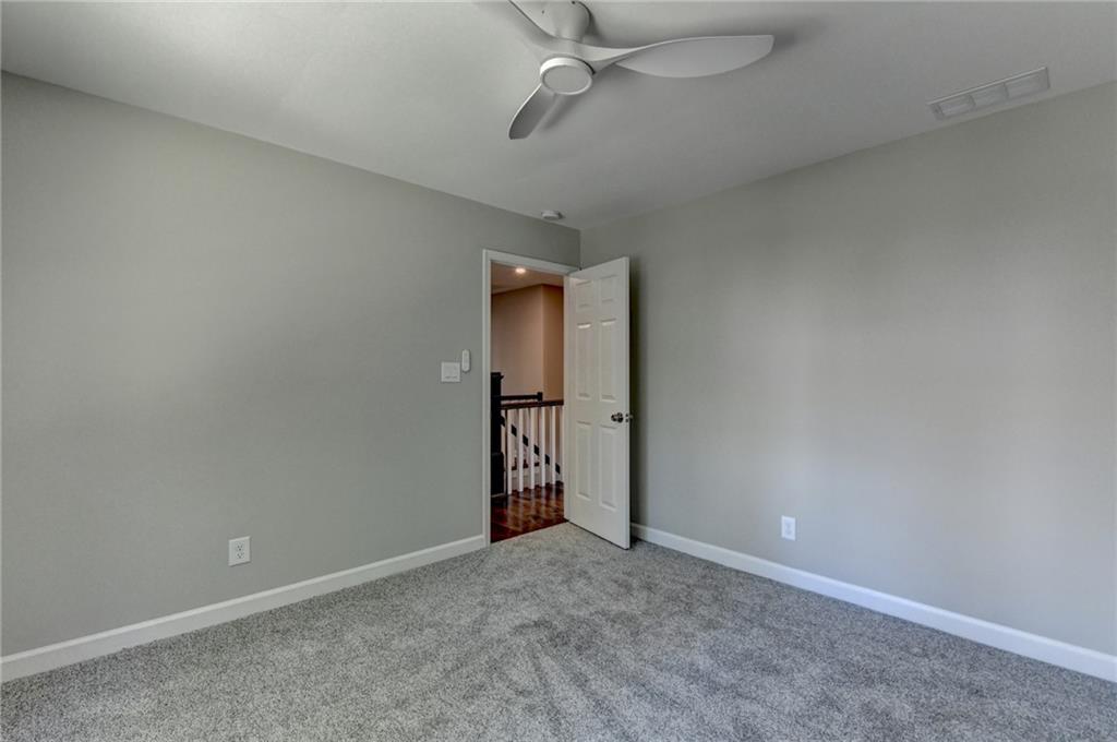 5567 Stapleton Drive, Dunwoody, Georgia image 42