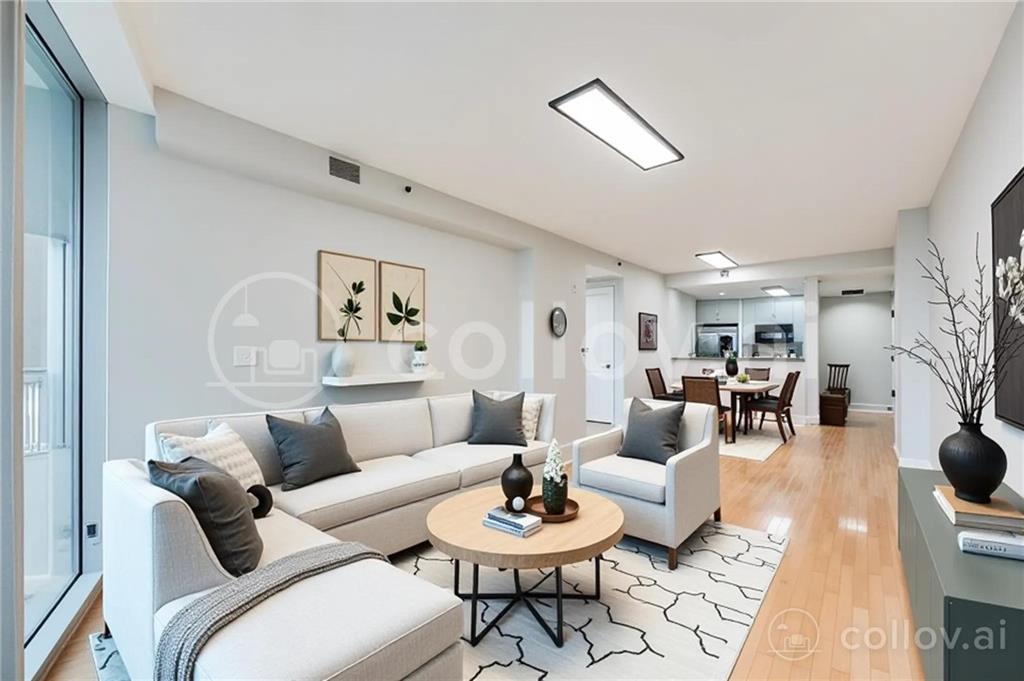 3338 Peachtree Road NE 903
