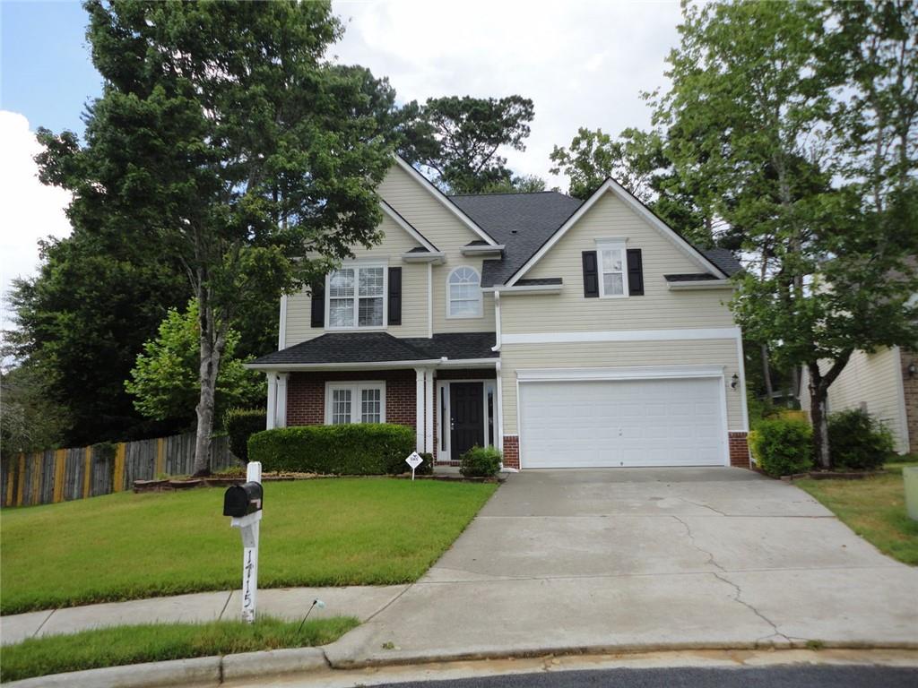 ARBORS/CRESTVIEW 01 - Residential Lease