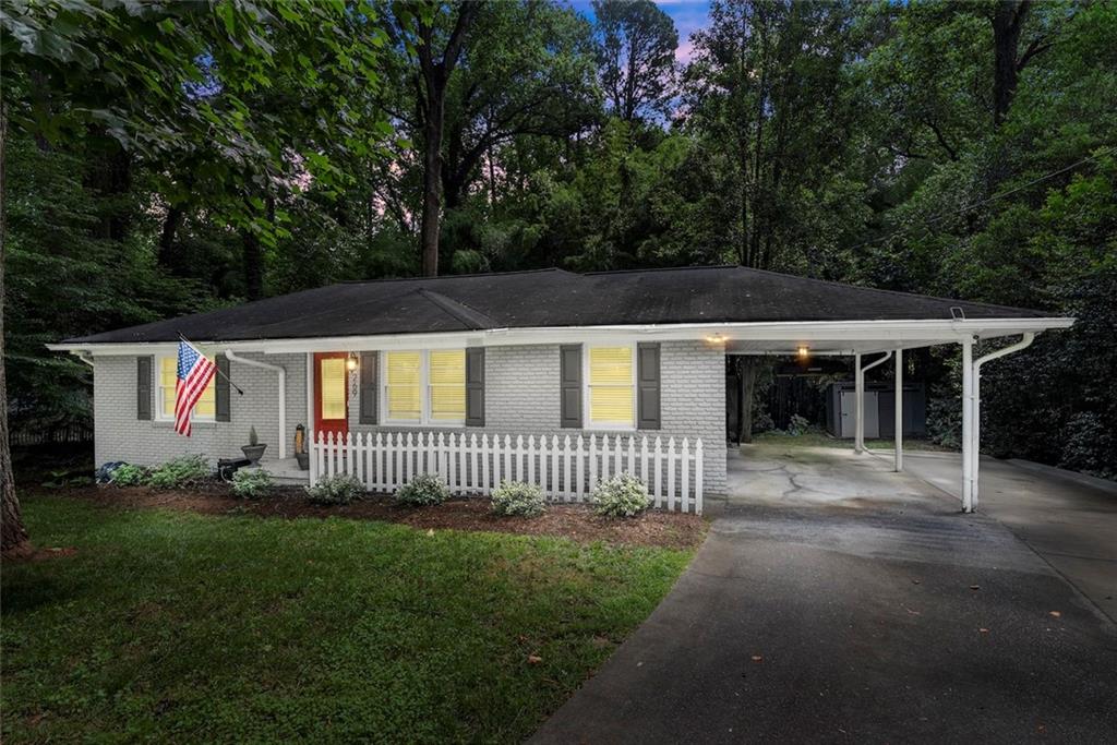 Cayuga Forrest - Residential