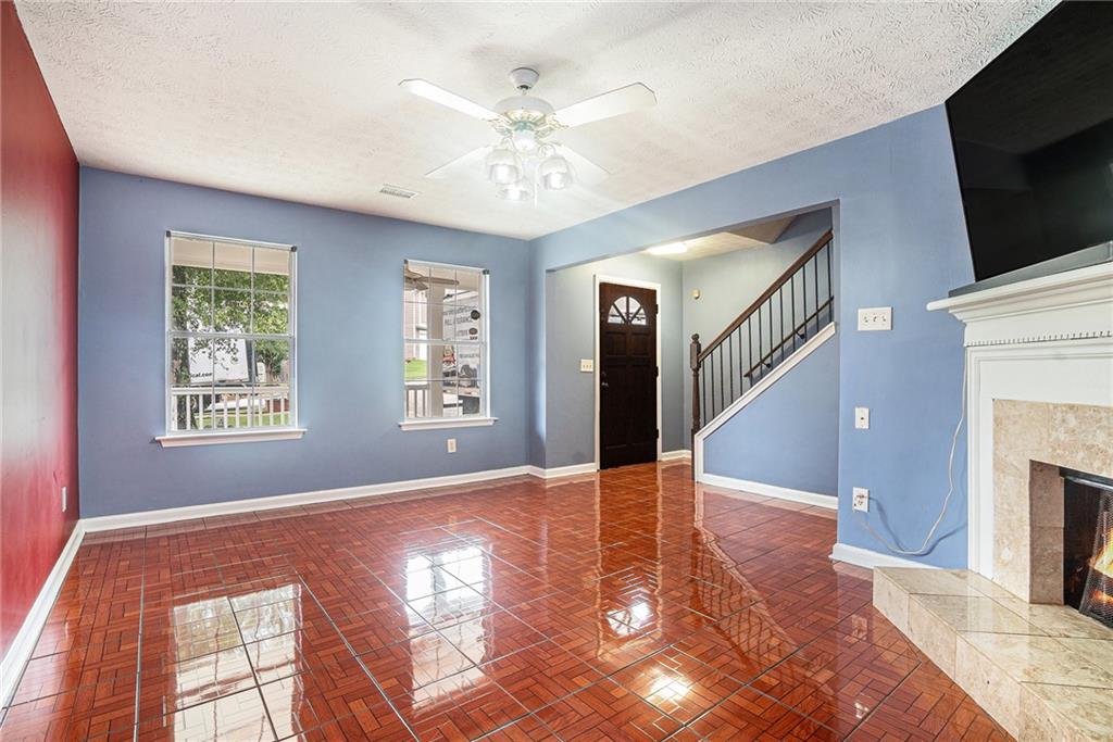 5292 Windfield Glen Court, Lilburn, Georgia image 3