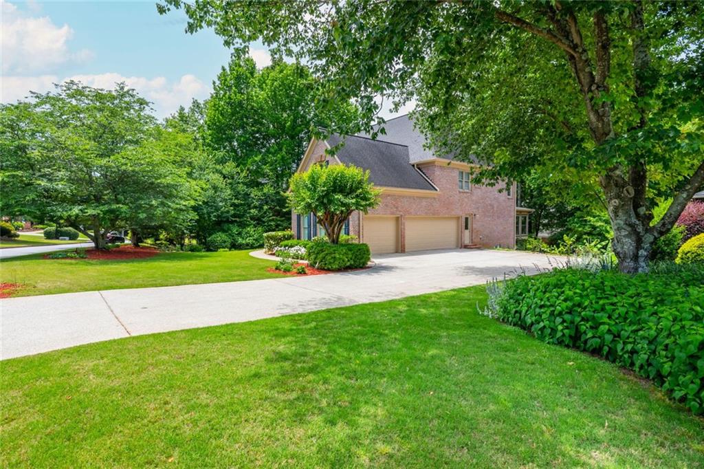 4415 Burgess Hill Lane