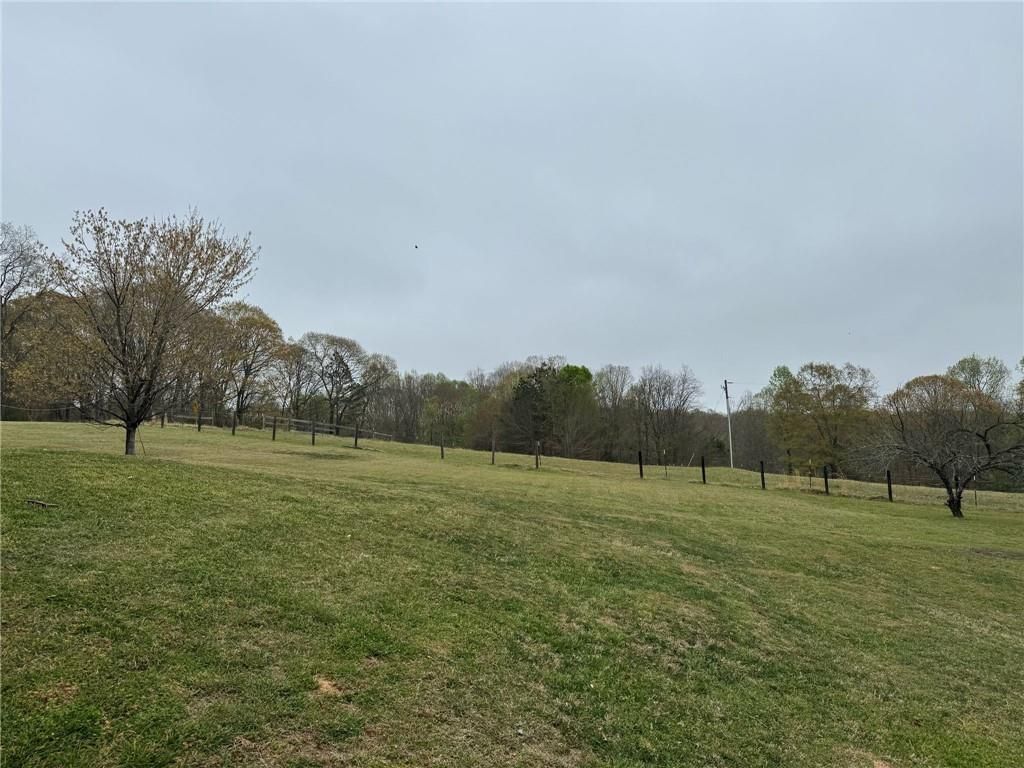 listing image 24