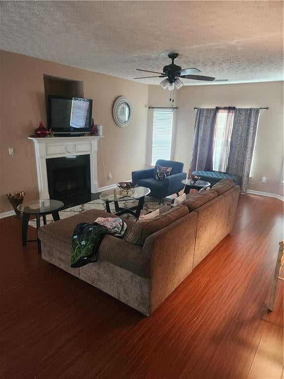 2853 Walden Lake Bend