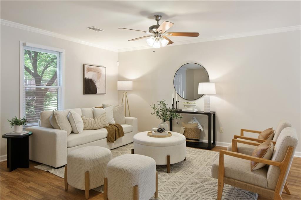 1092 Old Roswell Road