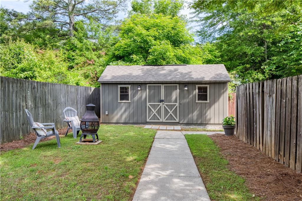 1092 Old Roswell Road, Roswell, Georgia image 9