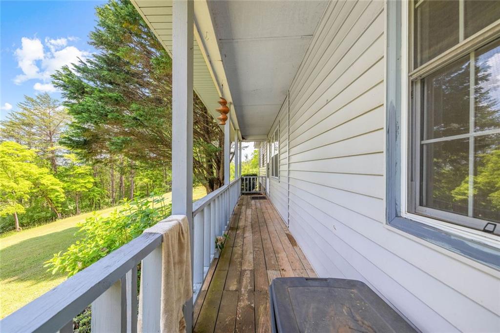 303 Jennys Cove Road, Cleveland, Georgia image 9