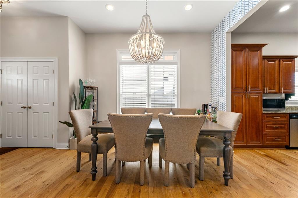 3358 Colville Avenue