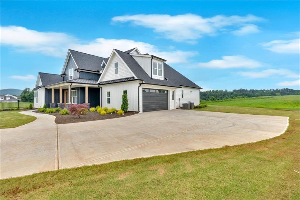 152 Palisade Drive