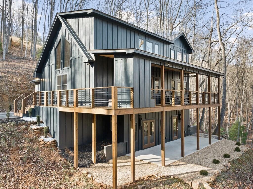 1264 Sunrock Mountain Road